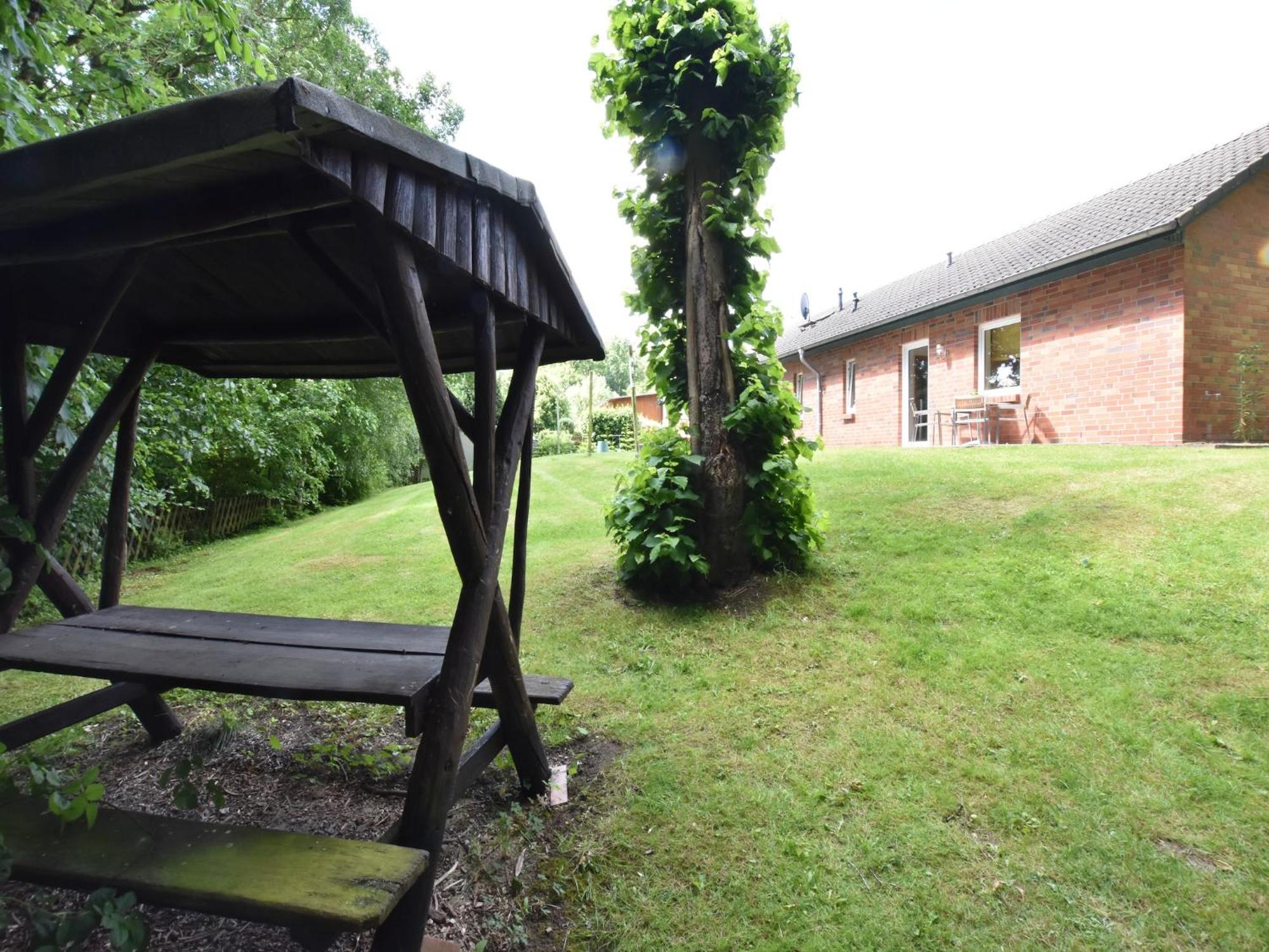 Farm Holiday Home In Damshagen With Garden Klutz Kültér fotó